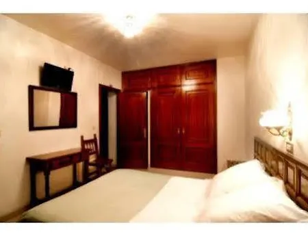 Hotel El Duende *